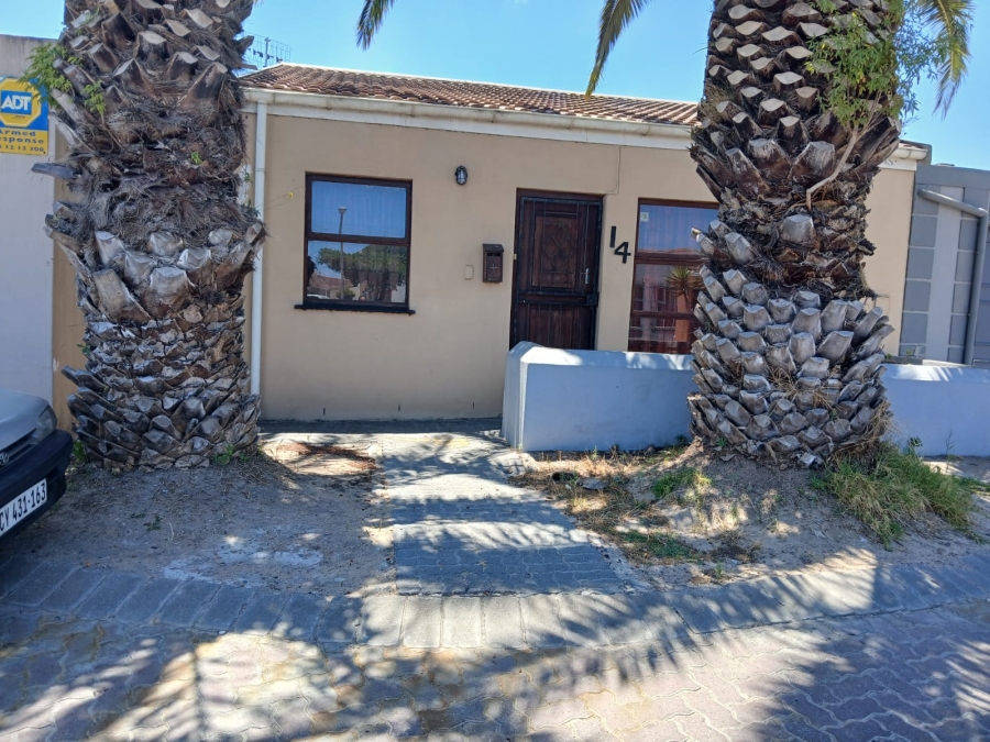 3 Bedroom Property for Sale in Silversands Western Cape